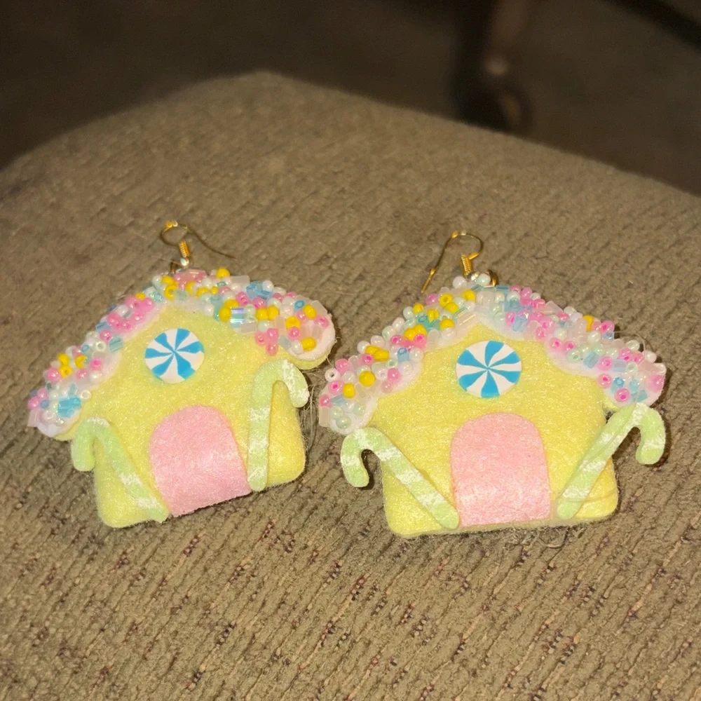 Gingerbread Earrings Felt and Beads New super cute lightweight